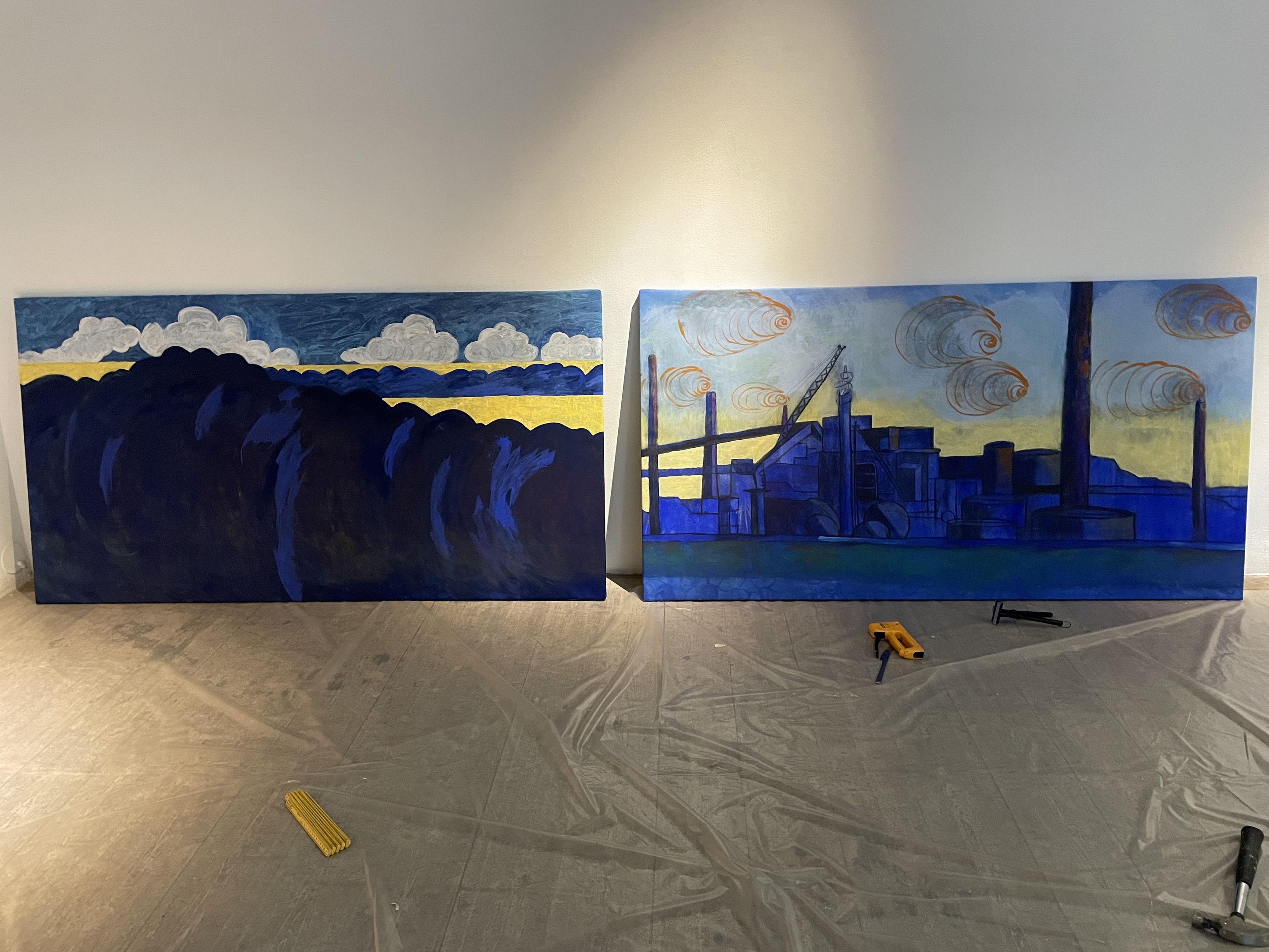 Röken den dan då elektrolysverket brann och Rönnskärsverken.  